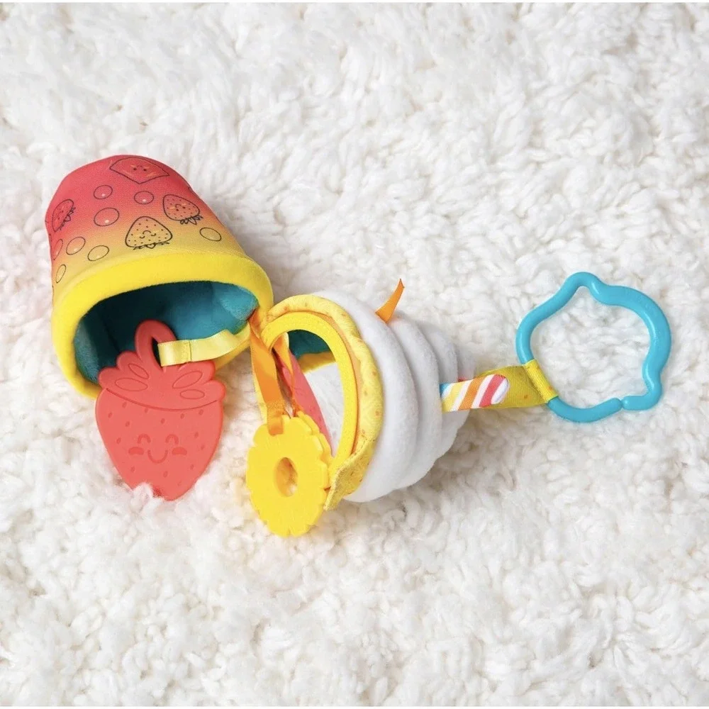 Melissa‎ & Doug Multi-Sensory Bubble Tea Take-Along Clip-On Infant Toy